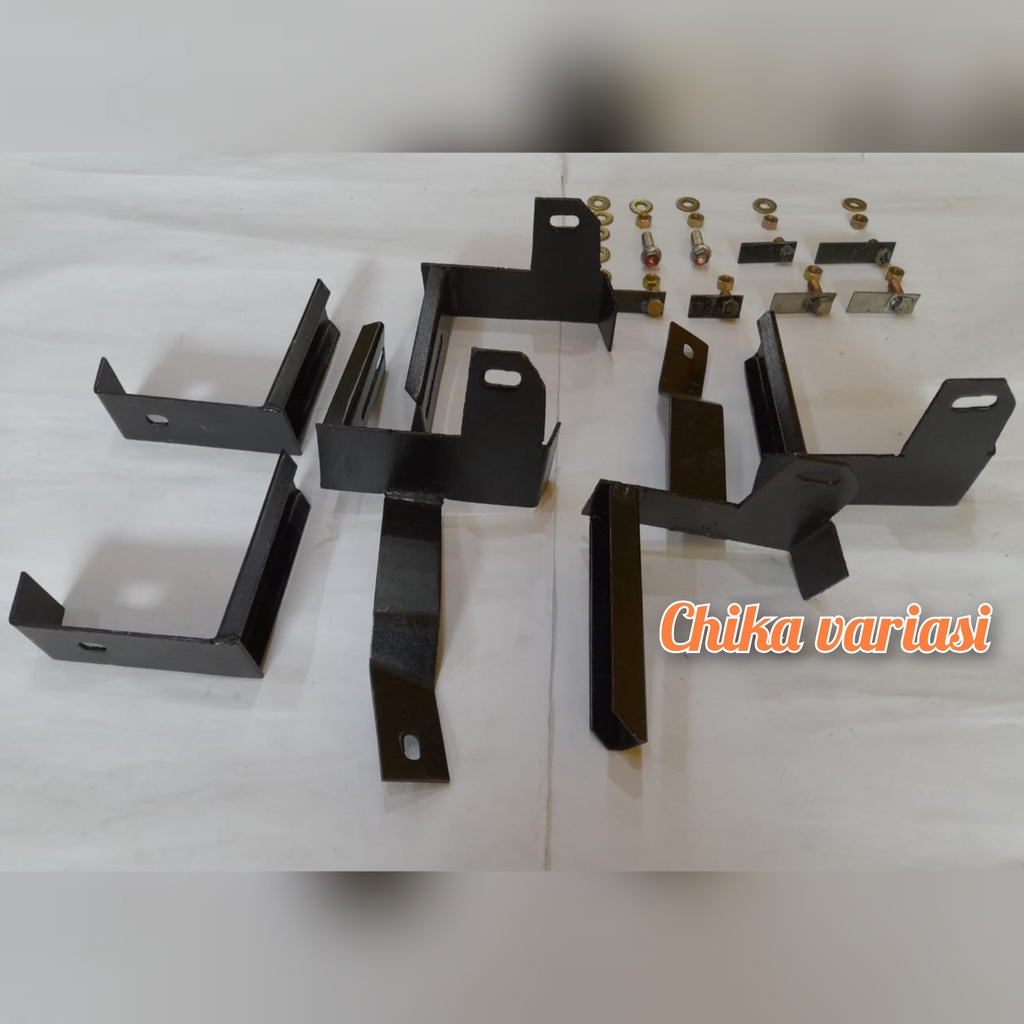 Dudukan Injakan Samping Breket Footstep Bintik Mobil Suzuki Apv