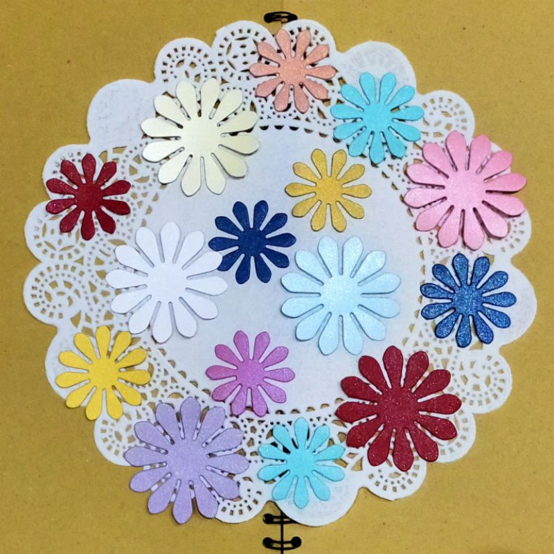 

20pcs Daisy untuk Scrapbook, Jurnal, Hiasan, Bunga Craft