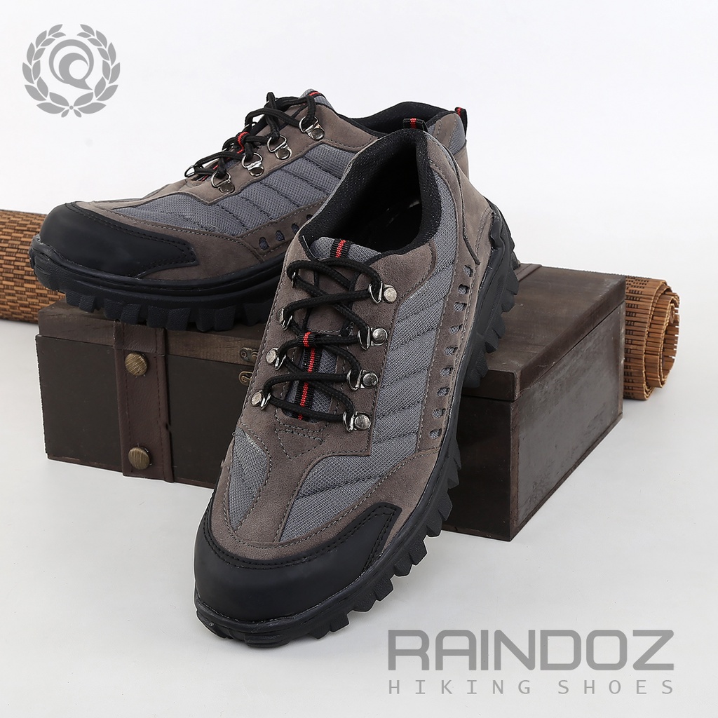 sepatu boots pria, sepatu gunung pria, sepatu hiking murah, sepatu tracking RJT011