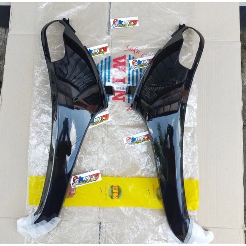 Sayap depan scoopy fi kanan kiri tahun 2013 2014 2015 2016 warna hitam