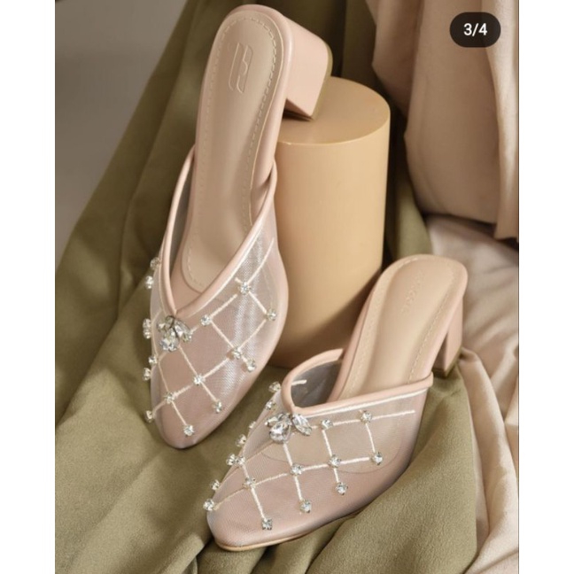 Odella Flatshoes by @heylocal.id