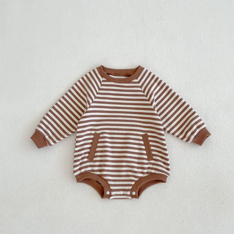 Strippy romper bayi