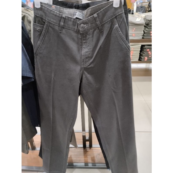 Celana Chinos Pria Cardinal 100% Original