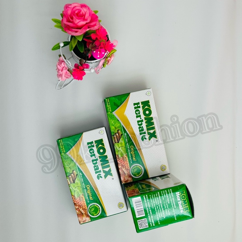 

Komix Herbal Original sirup obat batuk redakan batuk 6 sachet