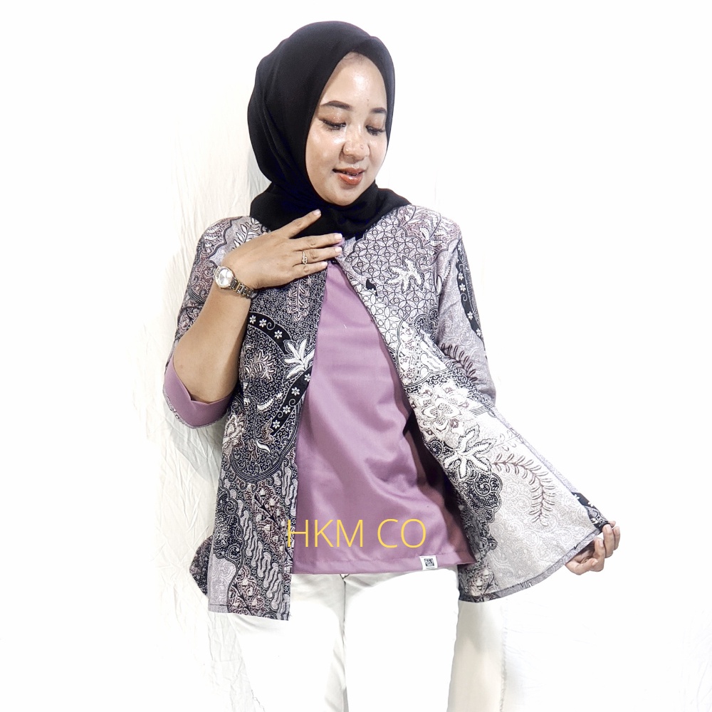 Blus Batik wanita Kantoran Modern Kombinasi Cantik bolero Vintage Lengan 3/4 Bahan Adem Halus HKMCO