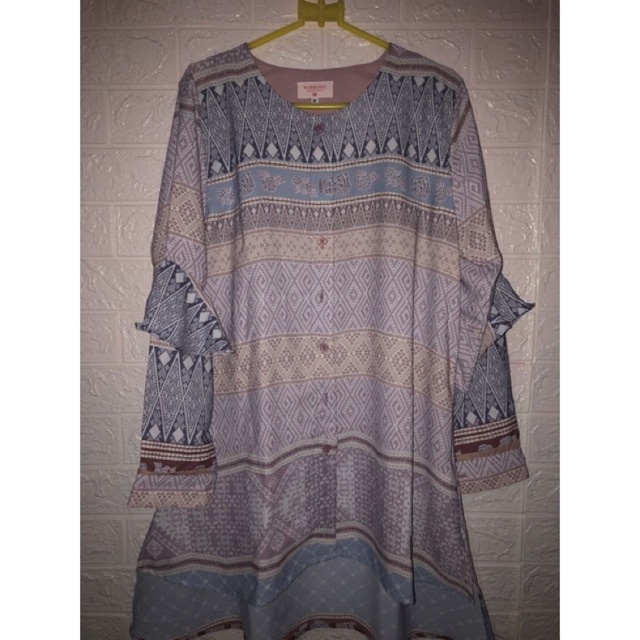 Bayur top riamiranda preloved#riamirandasale