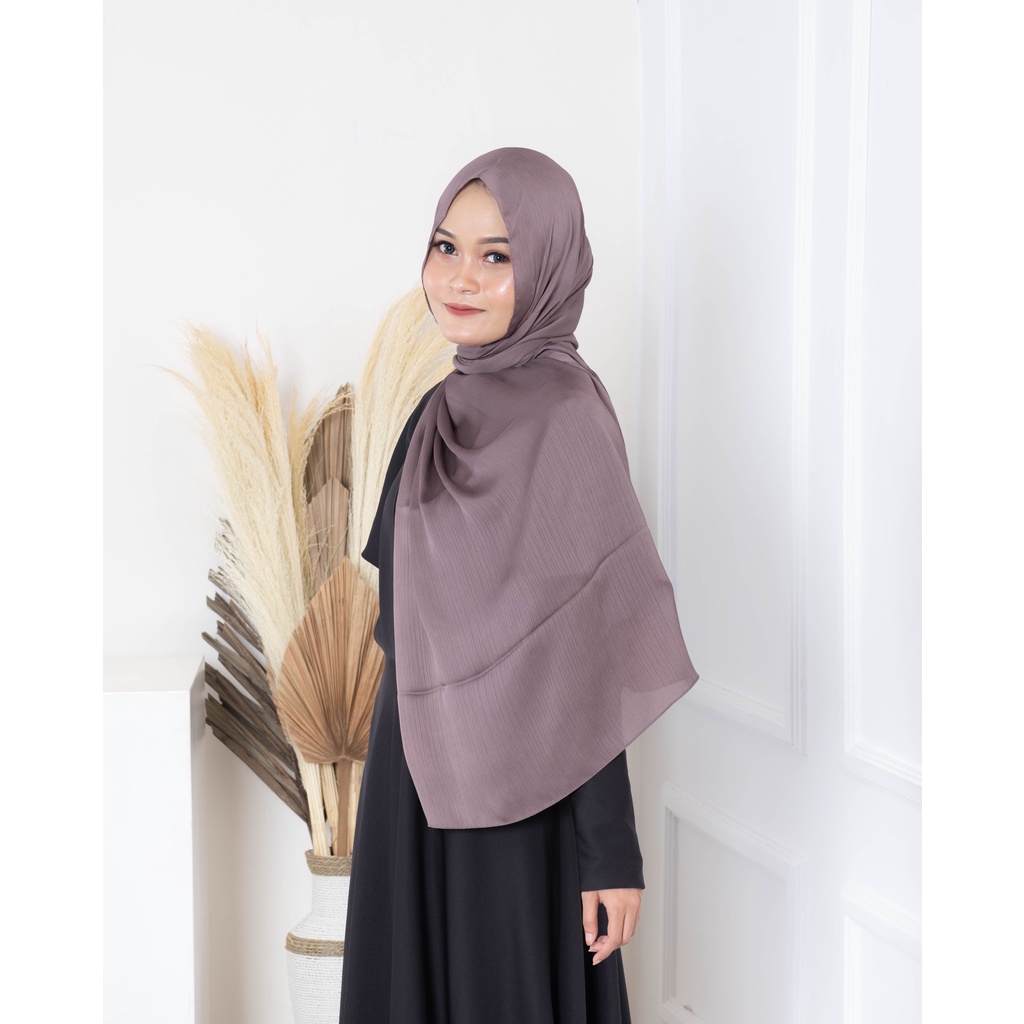 PASHMINA SILK CREDENZA pashmina cradenza silk pasmina malay Pashmina cardenza pasmina malaysia premium pasmina malay satin pasmina malay satin crincle silk premium PASHMINA SILK//PASHMINA SILK MURAH//ALISHA LUXURY PASHMINA SILK//GROSIR PASHMINA SILK