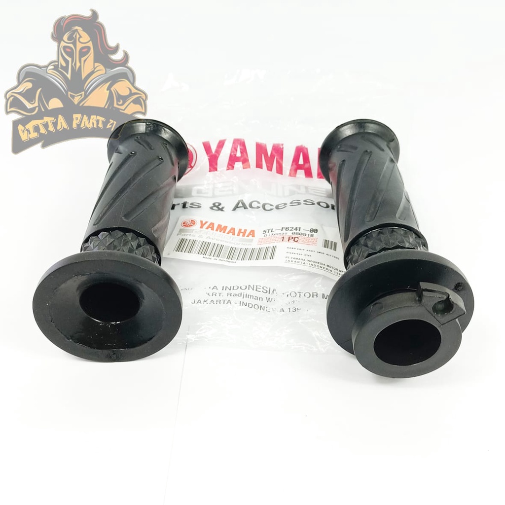 HANDGRIP HAND GRIP SET KIRI KANAN YAMAHA KABEL 1 KUALITAS ASLI ORIGINAL YAMAHA YGP PRESISI TIDAK LICIN TIDAK MUDAH PECAH DAN DIJAMIN AWET MIO KARBU MIO SPORTY MIO SMILE FINO KARBU MIO SOUL KARBU