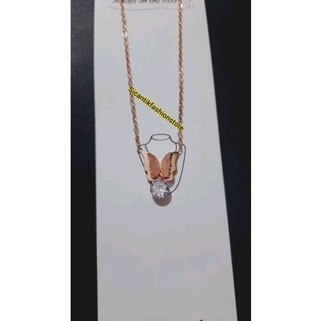 KALUNG TITANIUM WANITA LIONTIN KUPU KUPU MATA SATU TRENDING LAPIS EMAS 18K PERHIASAN KOREA KEKINIAN KALUNG WANITA KOREA VIRAL FASHION STYLE WANITA KOREA KALUNG WANITA BERKUALITAS IMPORT LIONTIN KUPU KUPU ROSE DAN GOLD