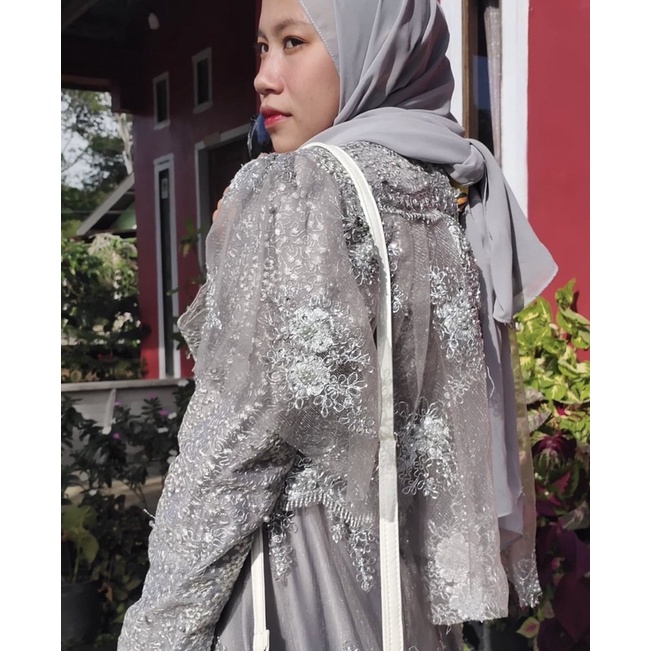 baju kondangan baju tunangan baju pesta baju mewah baju kebaya baju renda mewah