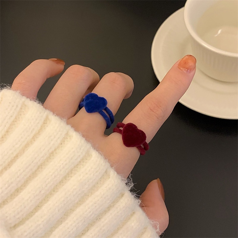 Temperamen Lembut Burgundy Beludru Cinta Klein Biru Flocking Open Ring