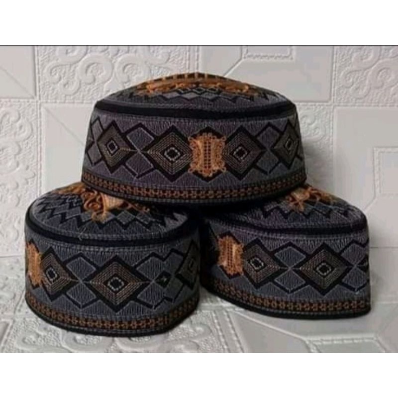 PECI KOPYAH MALAYSIA MOTIF PINTU ACEH (HRGA ECER 1 PCS)