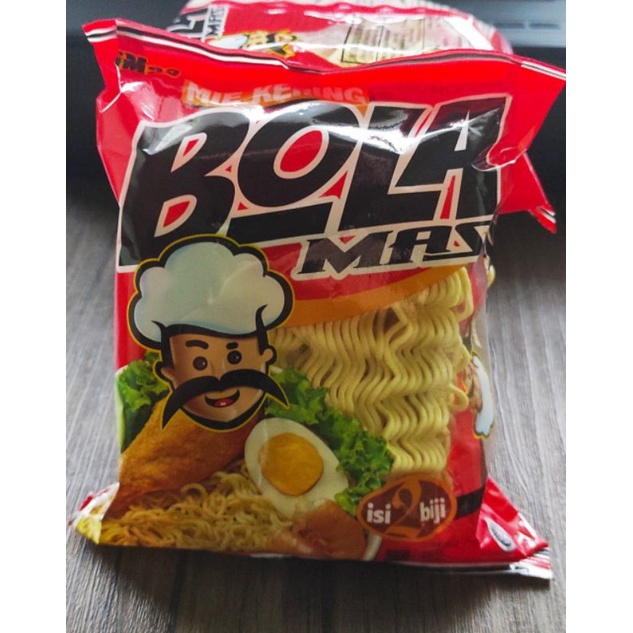 

Mie kering Bola mas 136 gr isi 2 keping-1 dus isi 36 pack