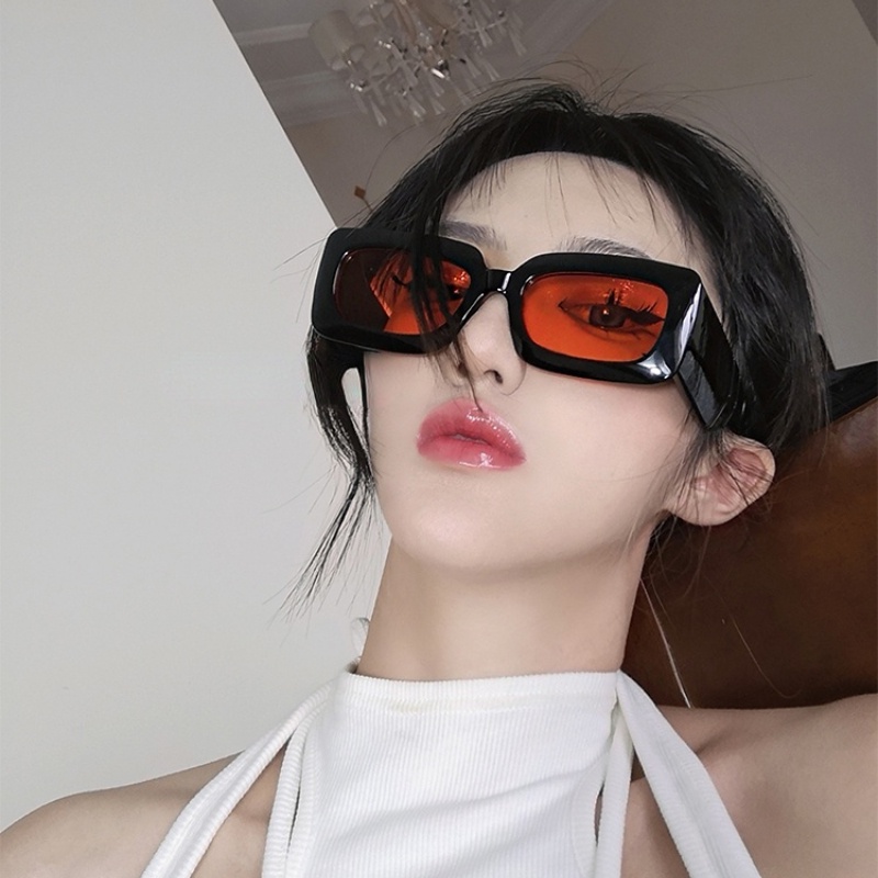 (YUZHU) Desain Fashion Baru Pola Kulit Ular Kacamata Hitam Vintage Mode Persegi Candi Lebar Two Tone Sunglasses