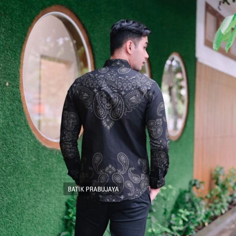 KANIGARA Kemeja Batik Pria Dewasa Modern Premium Lengan Panjang Terbaru - Baju Hem Batik Pria Hitam Tangan Panjang Cowok Kondangan Pesta Kerja