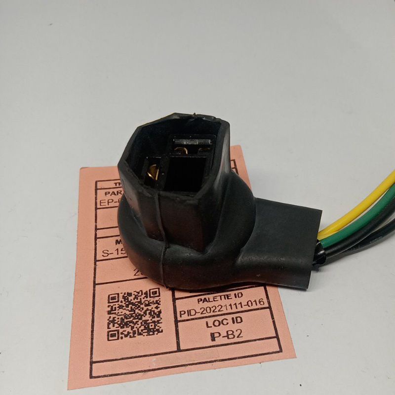 Soket fiting lampu depan Honda Tiger verza Mega pro kaki 3 H4
