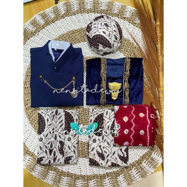 [1 Set, PNS01C] Baju Prewed Instan / Baju Couple Adat Jawa - Solo, Motif Sidoasih Kecil