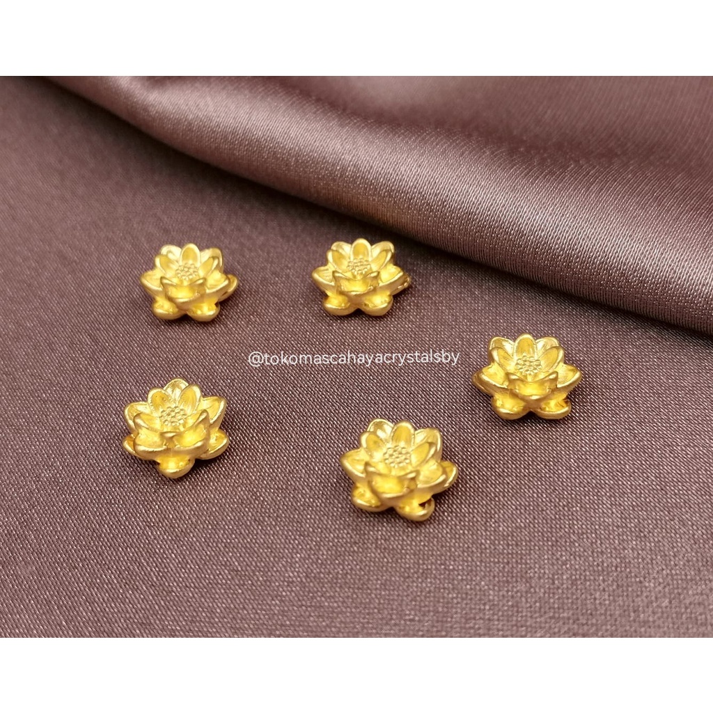 Charm Lotus / Teratai Besar Emas kadar 24k HK Hongkong 999.9% 9999