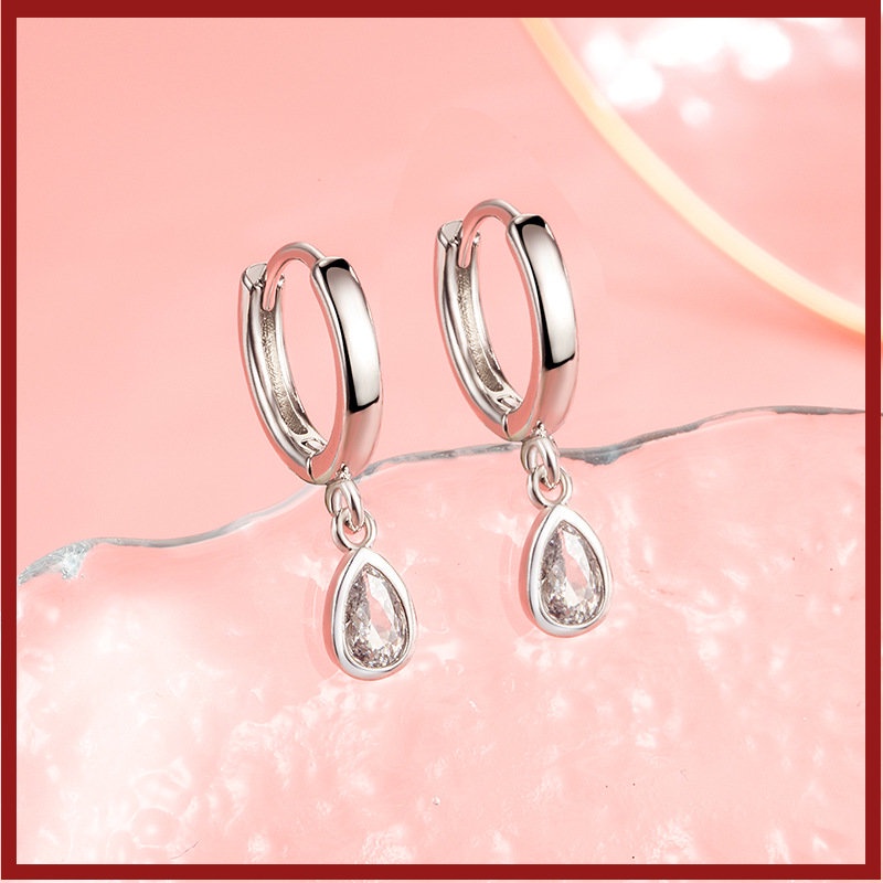 Anting Jepit Telinga Tetes Air Zircon 18K Model Dingin U1161