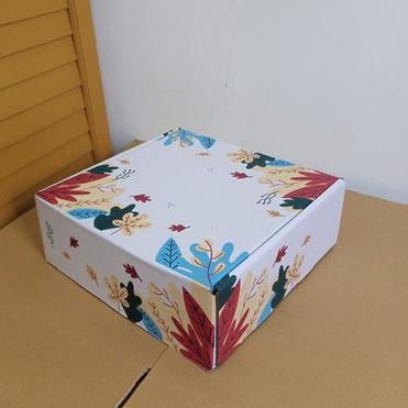 

❁ Box 27x27x10 cm Puding/Kotak/Kado/Kardus/Packing/Kemasan ➟