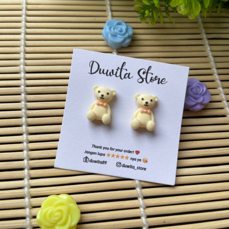 HANDMADE ANTING TUSUK PLASTIK DEWASA MOTIF BERUANG PART 1