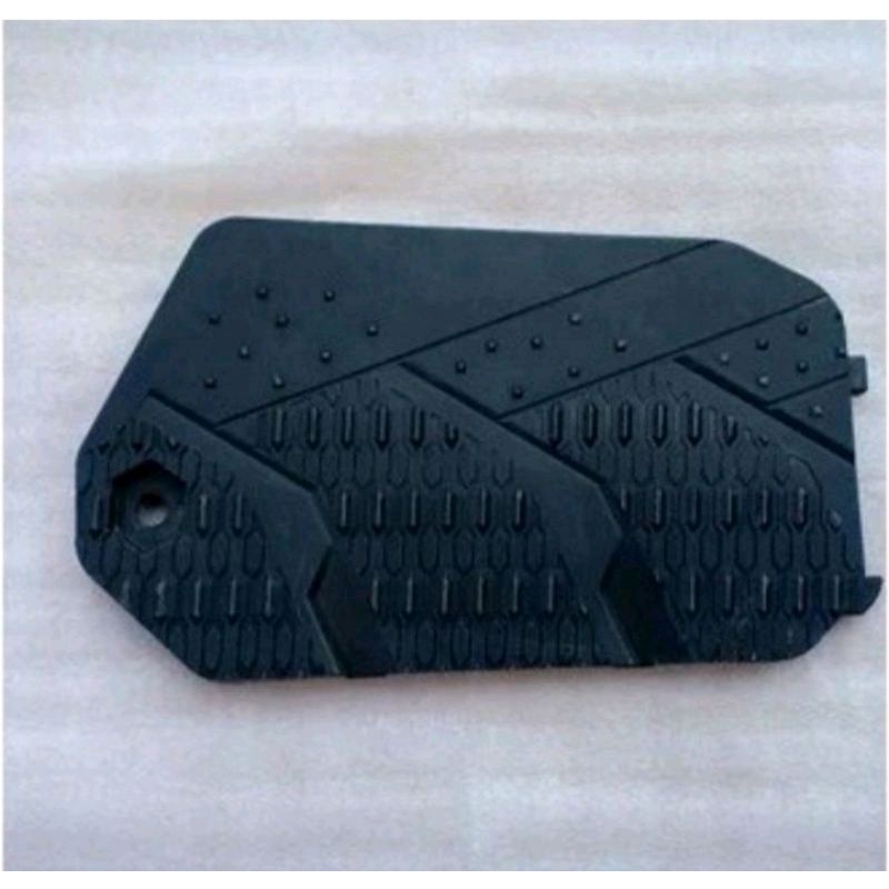 cover tutup aki vario 125-150 new led tahun 2018-2022 cover tutup aki batrrey batre