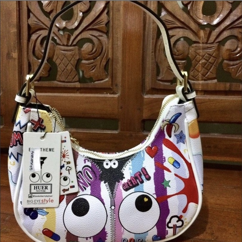 Preloved Tas Huer Eye Theme