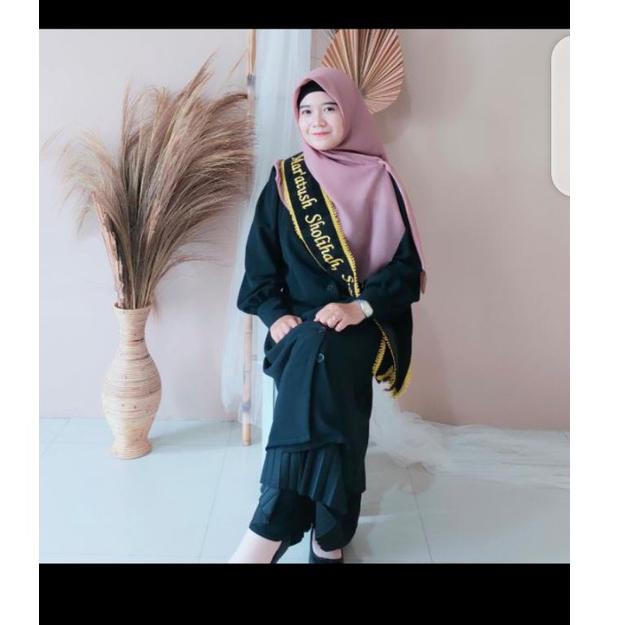 ⇌ Selempang Wisuda Bludru Renda ⇔