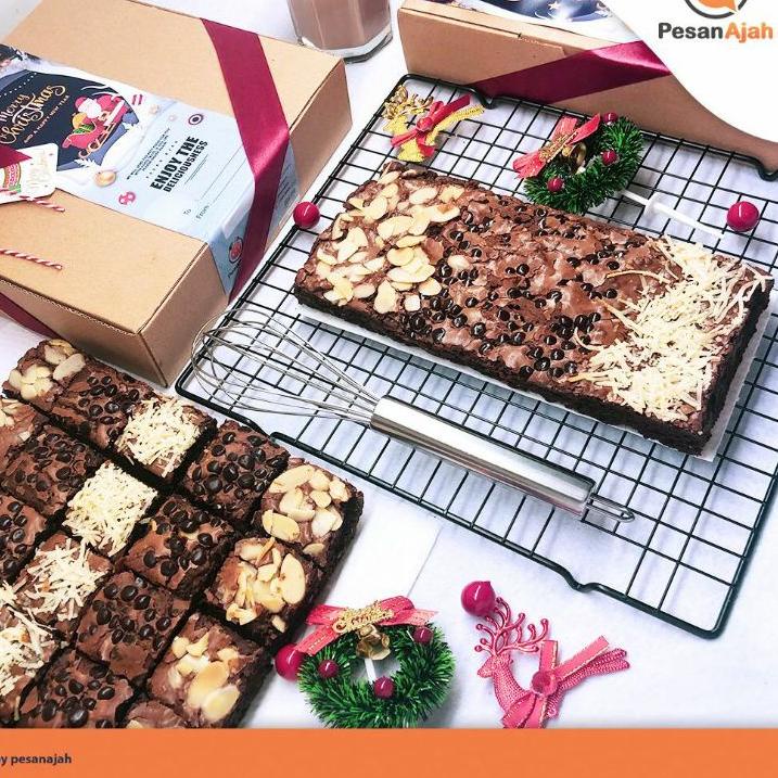 

8.8 Product HOT Pesanajah - Fudgy Brownies / Hampers Viral / Hampers Lebaran / Hampers Imlek / Parcel Natal Kue Brownies / Cookies / Fudgy Brownies / Brownies Viral Terlaris