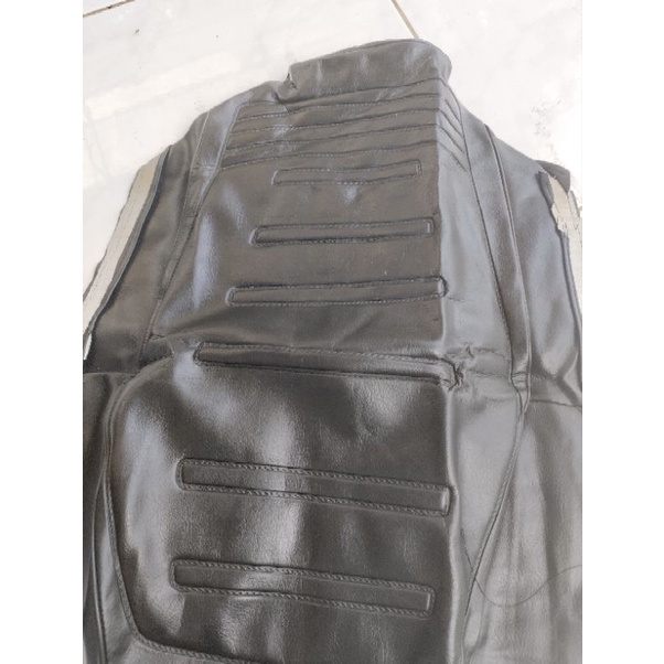 kulit cover jok Honda CG 110 125 N CG110 CG125
