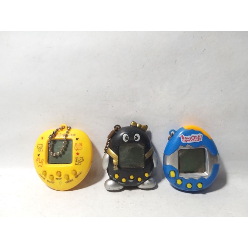 Game Watch Gimbot Gamebot Tamagotchi Robot Penguin Kucing Cat Meong Games Figure Figurine Rare Jadul