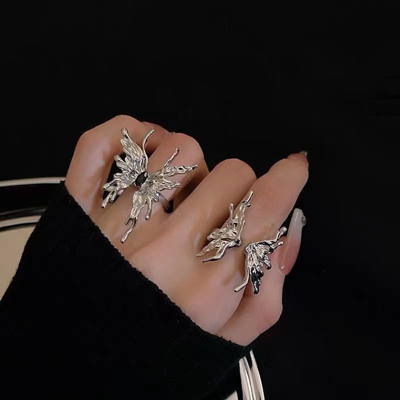 Cincin Kupu-Kupu Zirkon Vintage Baru Untuk Wanita Gothic Punk Fashion Berlebihan Jari Cincin Tren Perhiasan