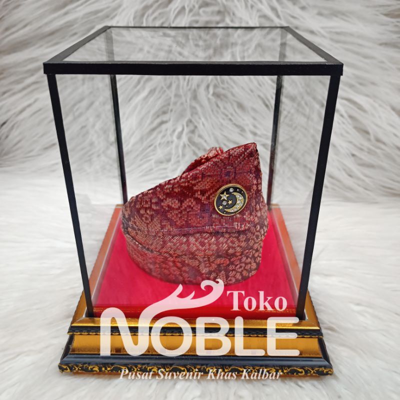 Miniatur Tanjak Melayu