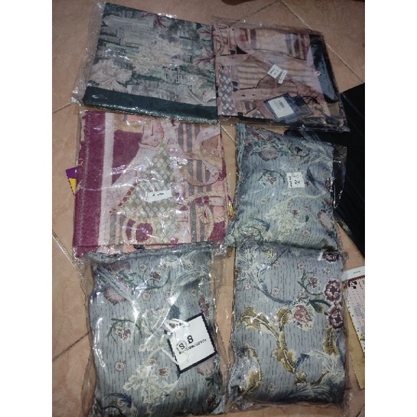 jastip buttonscarves pesanan dr tuti