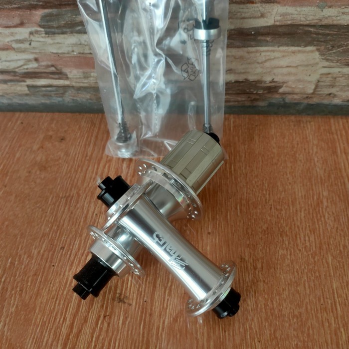 HUB FREEHUB V BRAKE GT HALF5 32 HOLE OLD 100/130MM SILVER