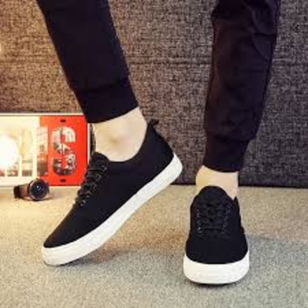 Sepatu Wanita Sneakers kanvas hitam Sepatu Cewek Kets Sepatu Sekolah Formal Wanita Vnz-02