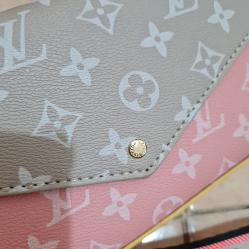 Tas  felicie double strap import free box uk 22x3x12 ( real pict )