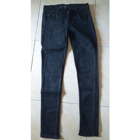 PRELOVED CELANA JEANS ZARA COLLECTION HITAM UKURAN 27 GRATIS ONGKIR