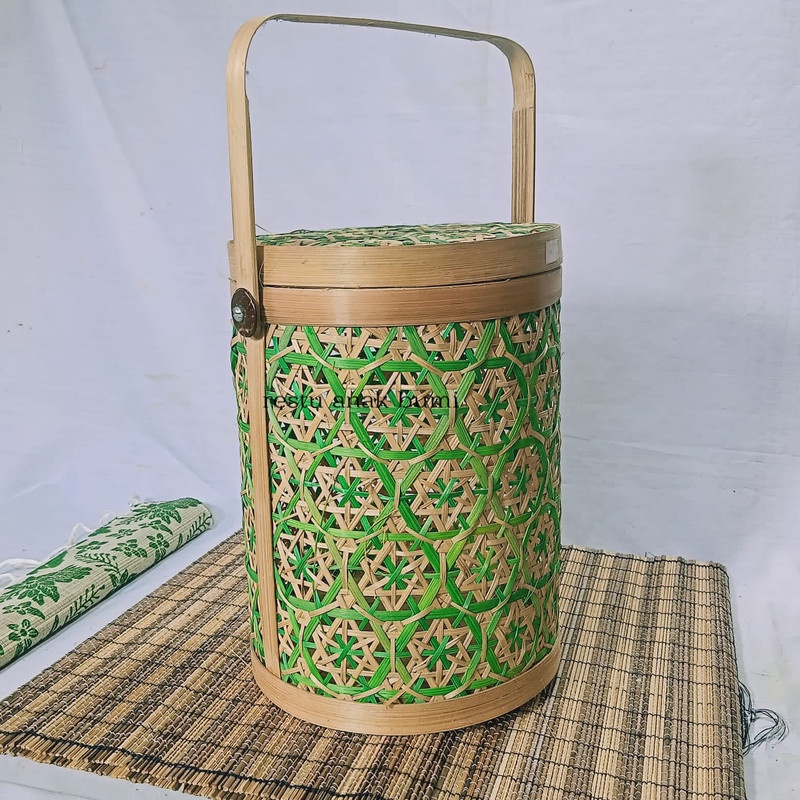 

Toples bambu lebaran d.18cm/seserahan/hantaran/nikah/makanan/telor asin/snack/sembako/pengajian/pesta/hajatan/hadiah/kado/natal/ulang tahun