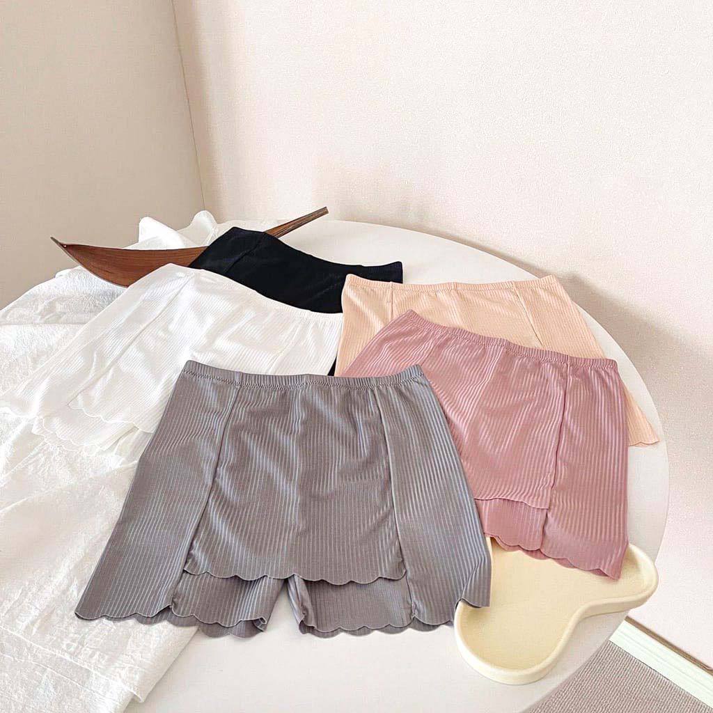 Short seamless wanita anti nyeplak double layer/ Celana dalam wanita BAHAN ADEM