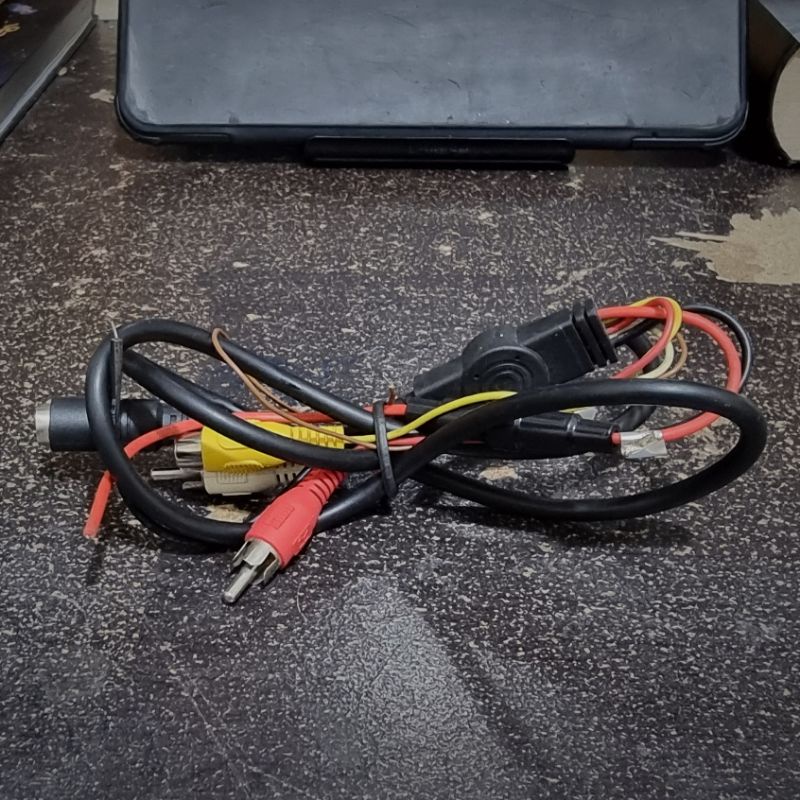 Socket Konektor TV Plafon Mobil