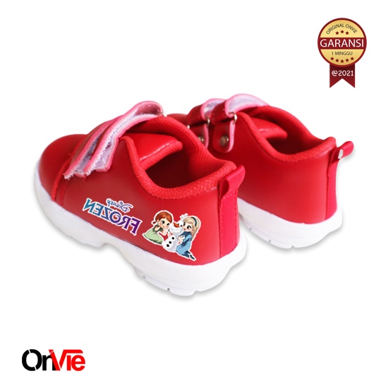 Sepatu Sneaker Anak Frozen