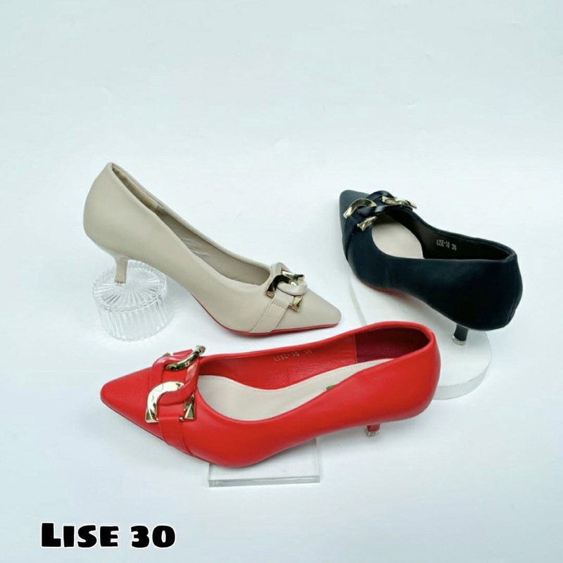 Short pump heels 3cm doff chain by Maude Guesis import high quality fashion shoes sepatu wanita hak 