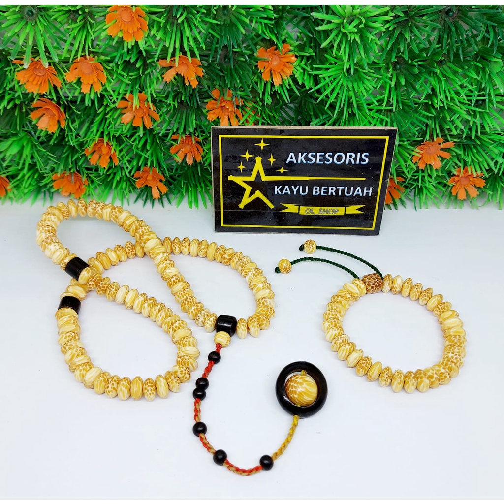 kalung dan gelang kayu liwung putih atau liwung jenar