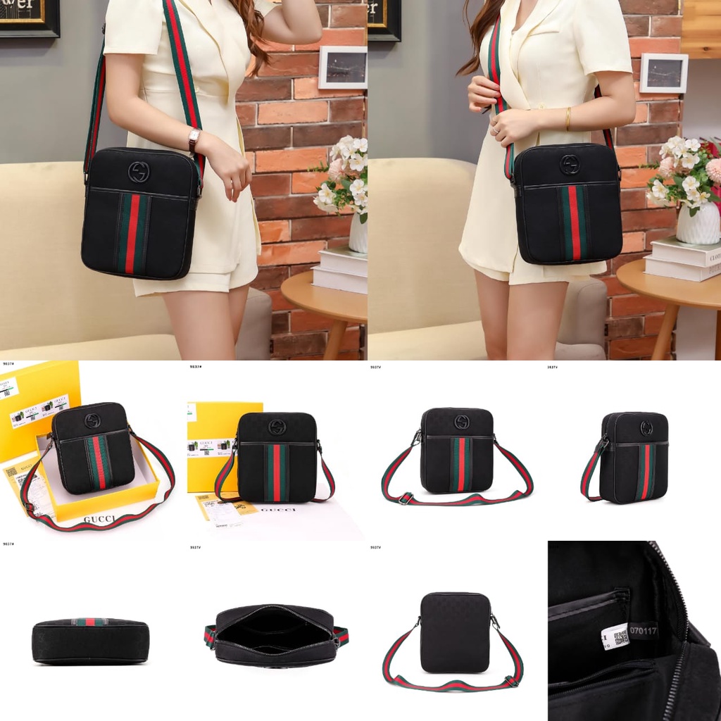 GC GG Canvas Small Messenger Bag's Black Hardware 983