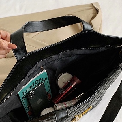 shoulder bag wanita tas selempang tas bahu wanita hand bag tas kulit wanita tas import wanita tas wanita kekinian tas kondangan wanita tas fashion wanita crossbody bag tas wanita murah tas make up 210