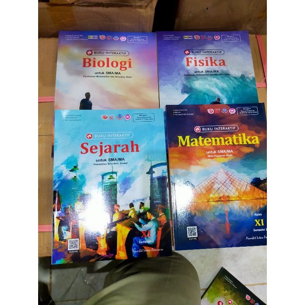 BUKU PR Biologi, matematika, Sejarah, Fisika, Kelas 11sma Intan Pariwara Semester 2