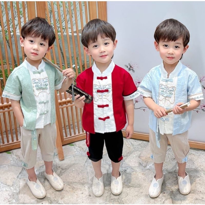 Setelan cheongsam anak laki-laki