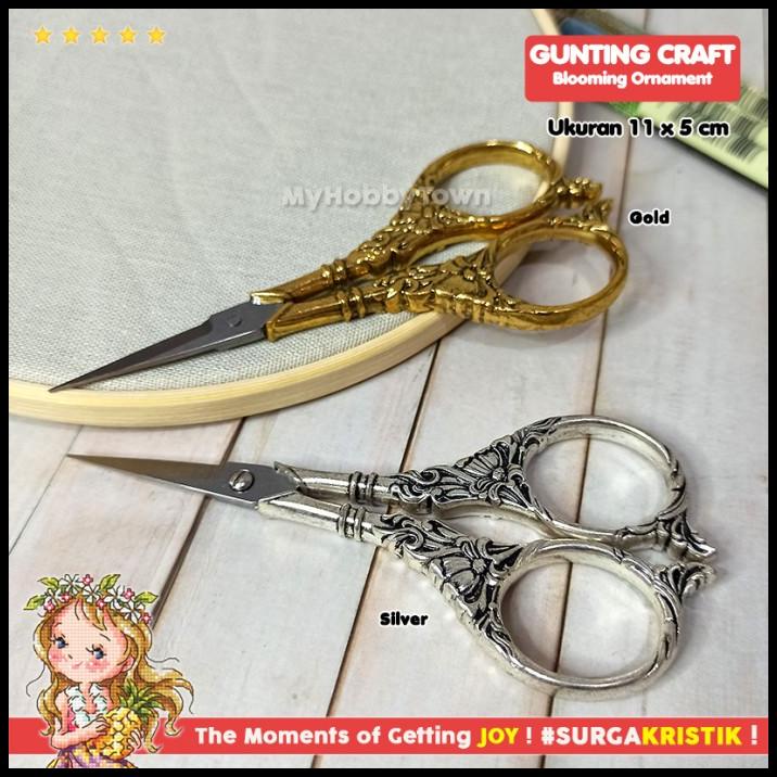 

Gunting Craft Sulam Fancy Unik Blooming Ornament