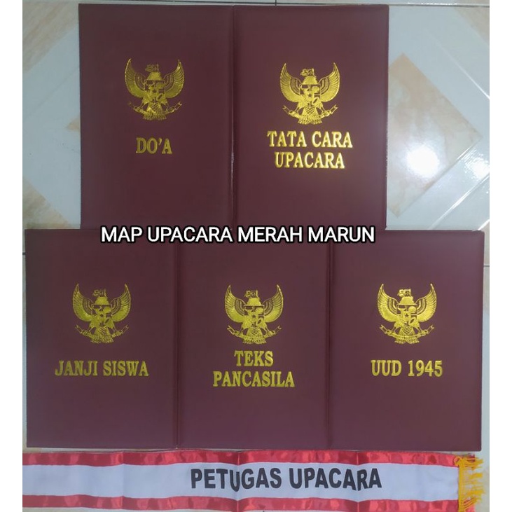 

Grosir/5 Map Upacara Bendera merah marun bahan kulit sintetis sudah ada teksnya